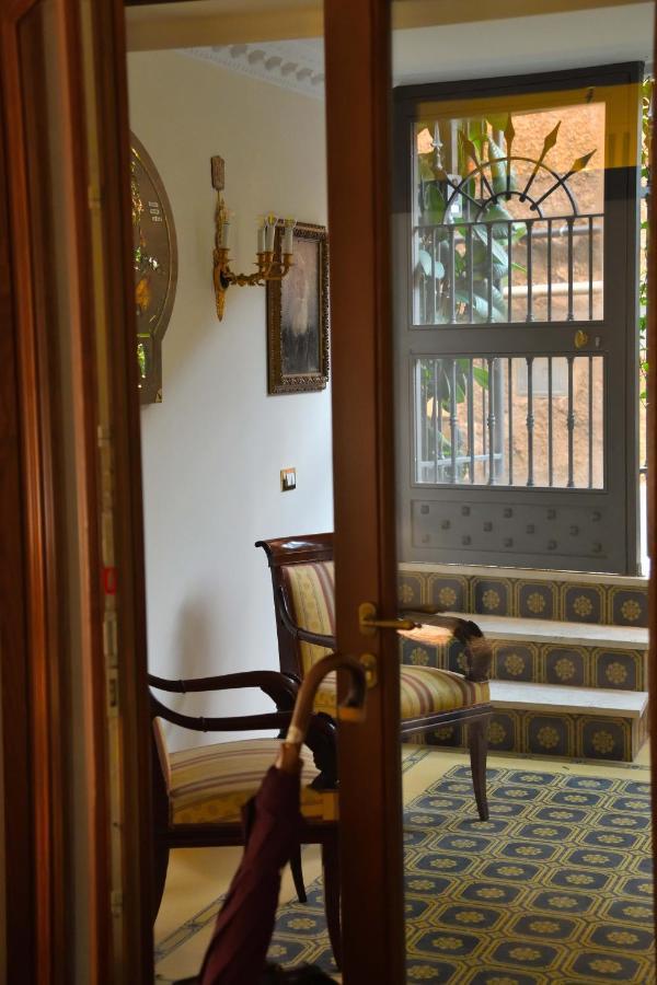 Regal House Capucci 6 * Rom