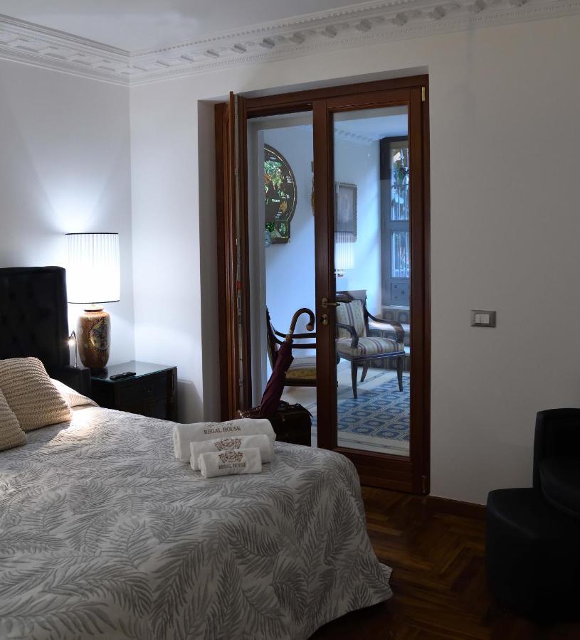 Regal House Capucci 6 Gasthof Rom