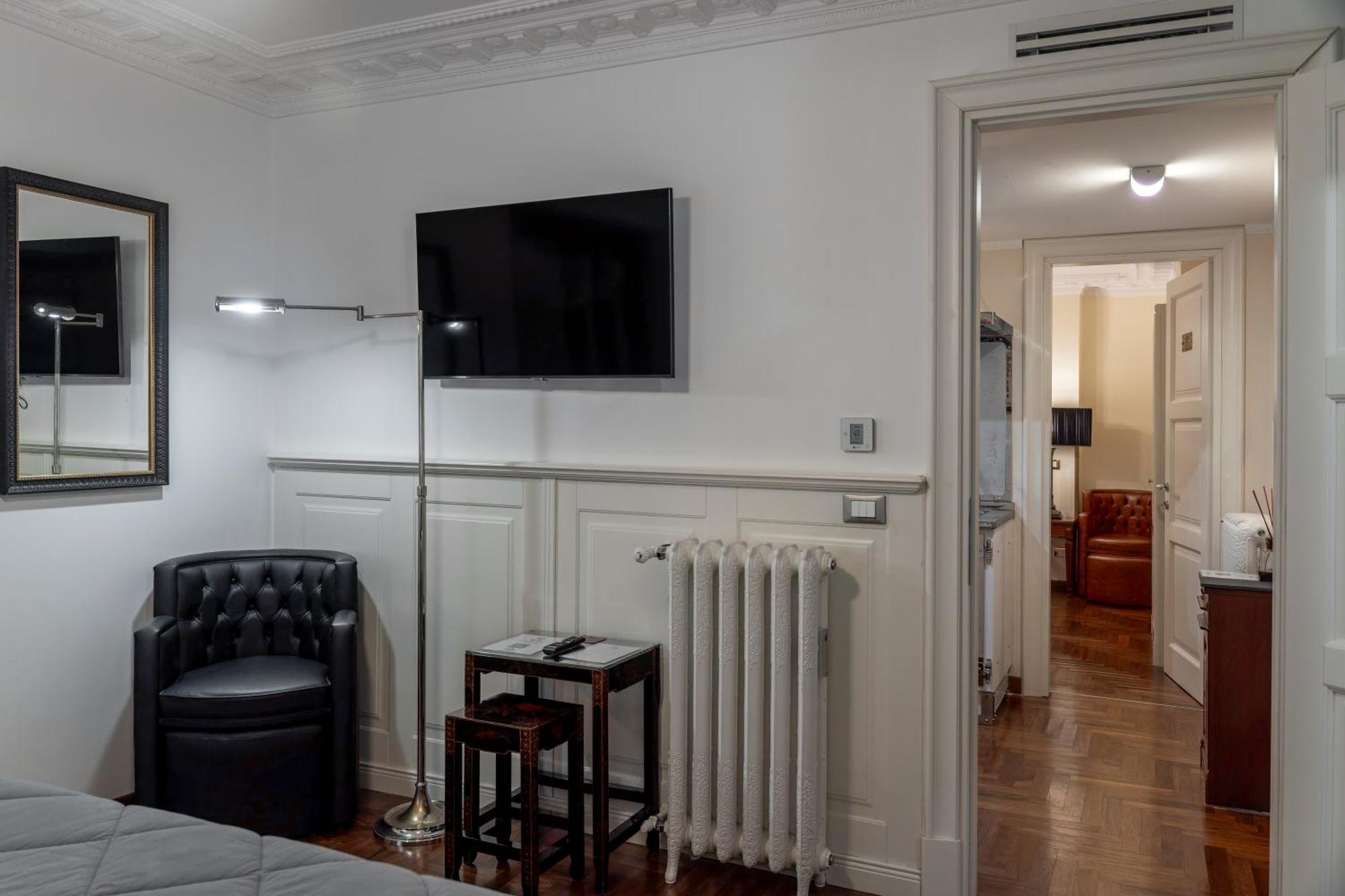 Regal House Capucci 6 * Rom