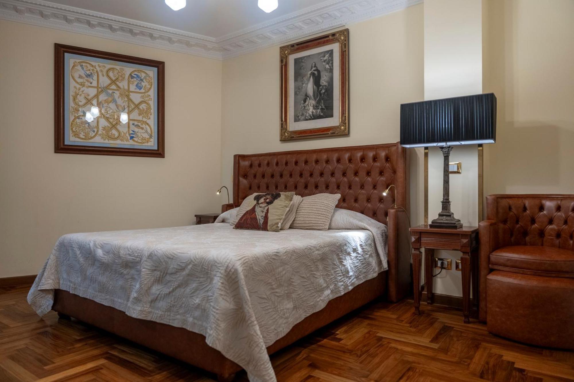 Regal House Capucci 6 Rom